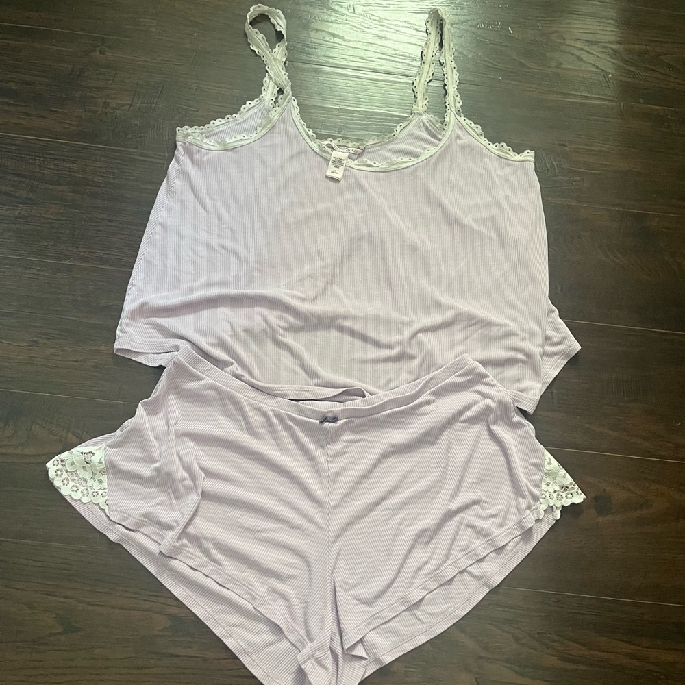 Victoria’s Secret Lace Trim Pajama Set - Light Purple